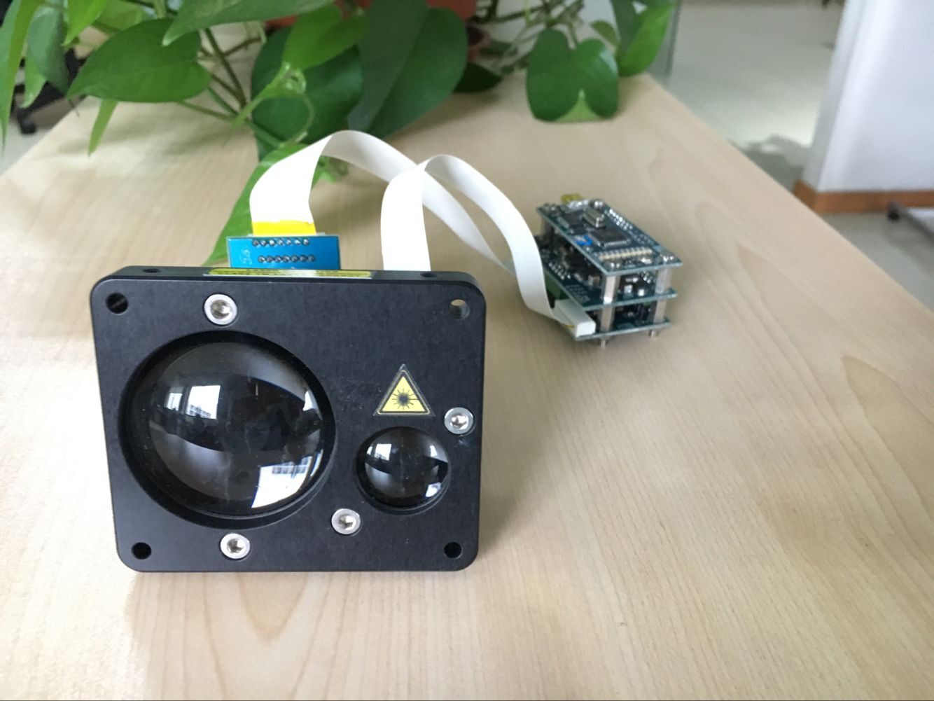 ds00vq100激光测距模块 - 上海盖勒克